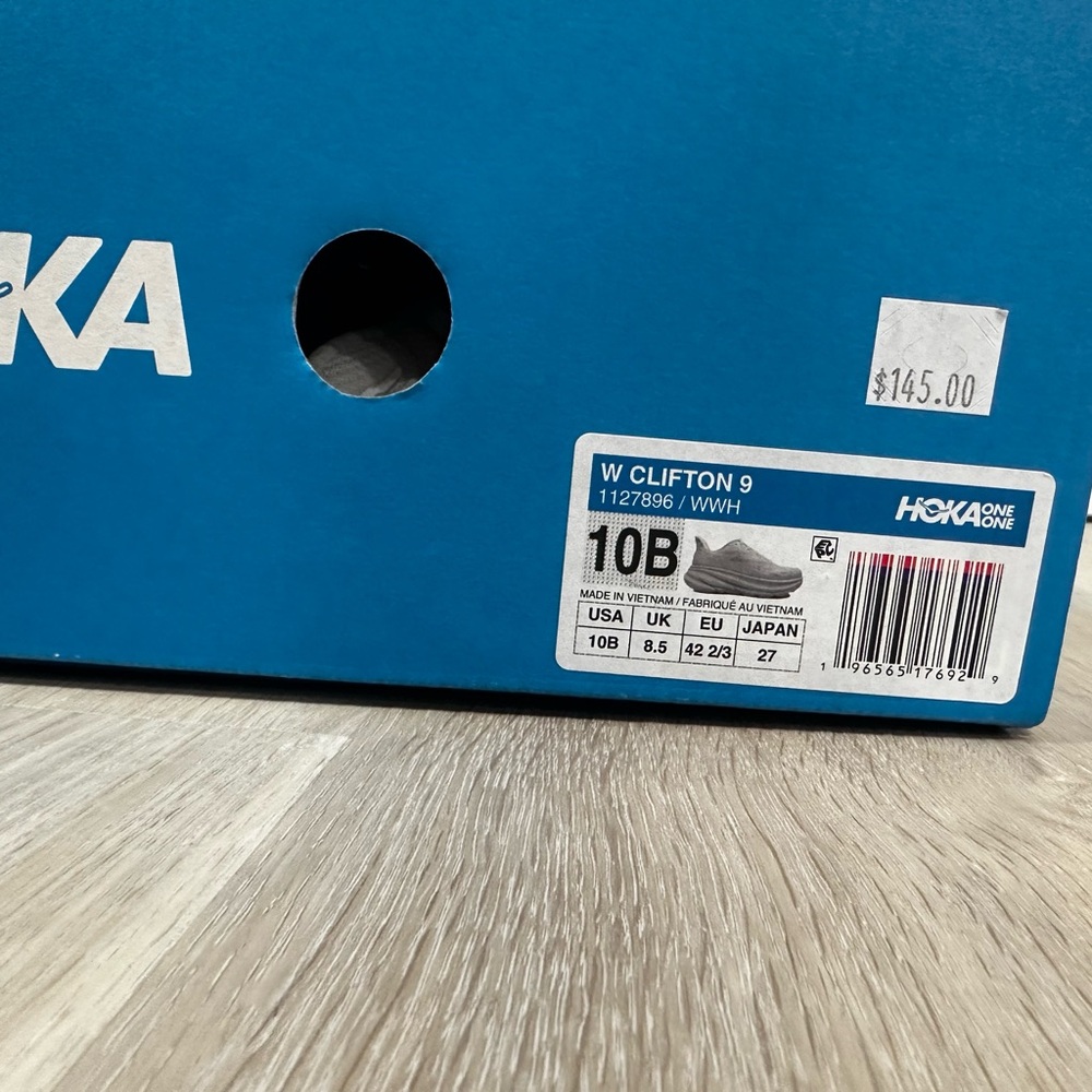 HOKA all white shoes size 10